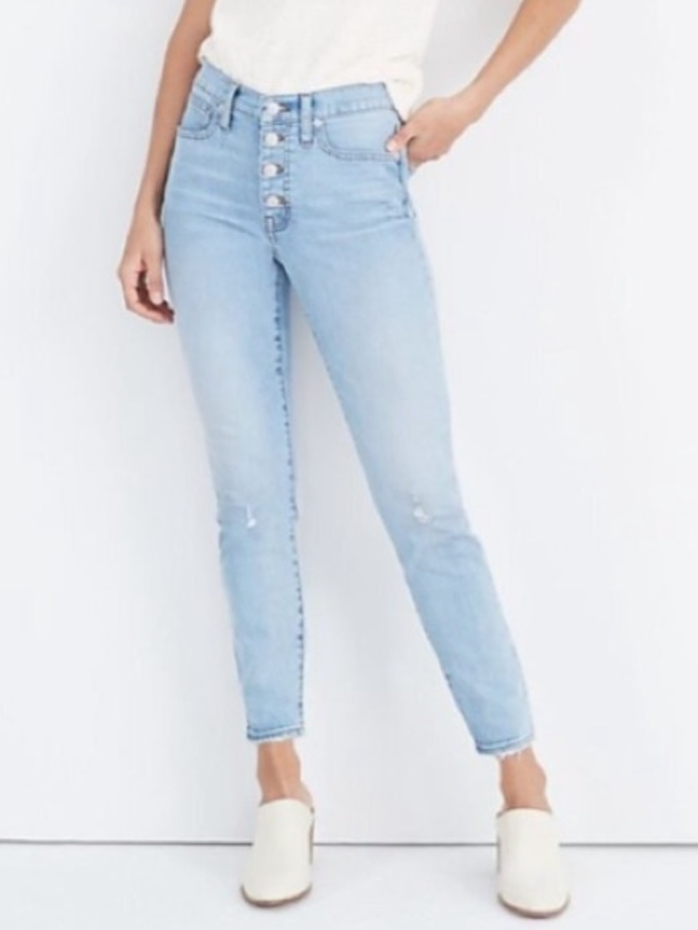 Like New! Madewell High-Rise Button Fly Skinny Jeans Size 30 – Light Wash